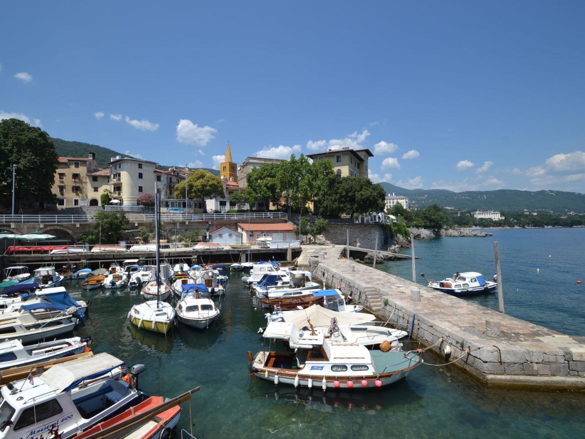Holiday Home Erminia Lovran Exterior foto